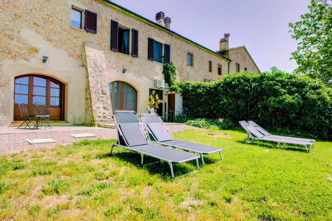 In Canto Sul Poggio Bed & Breakfast Volterra Exterior photo